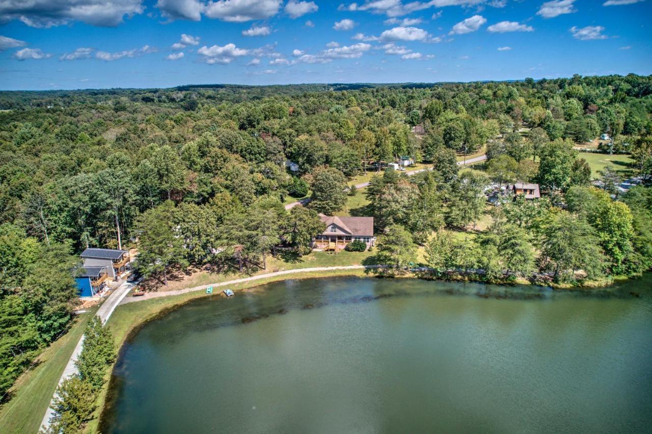 Lakeside Trenton Cabin On 7-Acre Property! Ngoại thất bức ảnh
