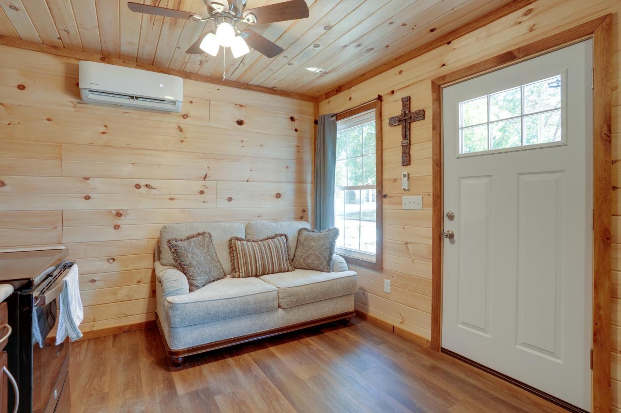 Lakeside Trenton Cabin On 7-Acre Property! Ngoại thất bức ảnh